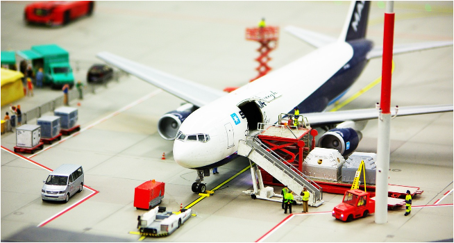 【飛行機の重心位置とは？】重量の種類・重心位置による特徴についても解説！